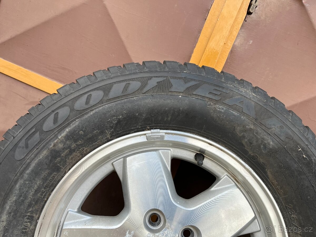 Originál rezerva JEEP R16 - č. 109