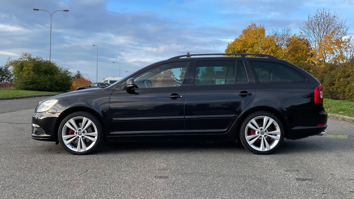 ŠKODA OCTAVIA 2.0TDI RS 125kW DSG COLUMBUS - 4