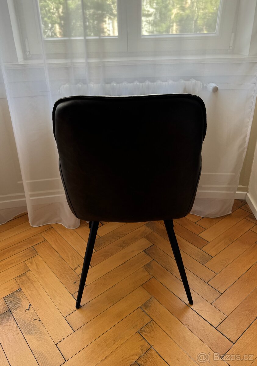 Černé židle, koženka - 2 ks - 4