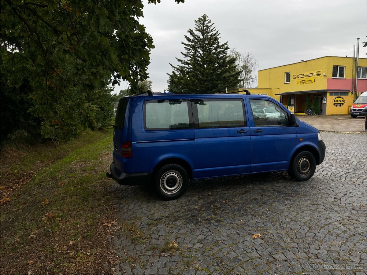 VW Transporter T5 Tdi Pro 9 lidí - 4