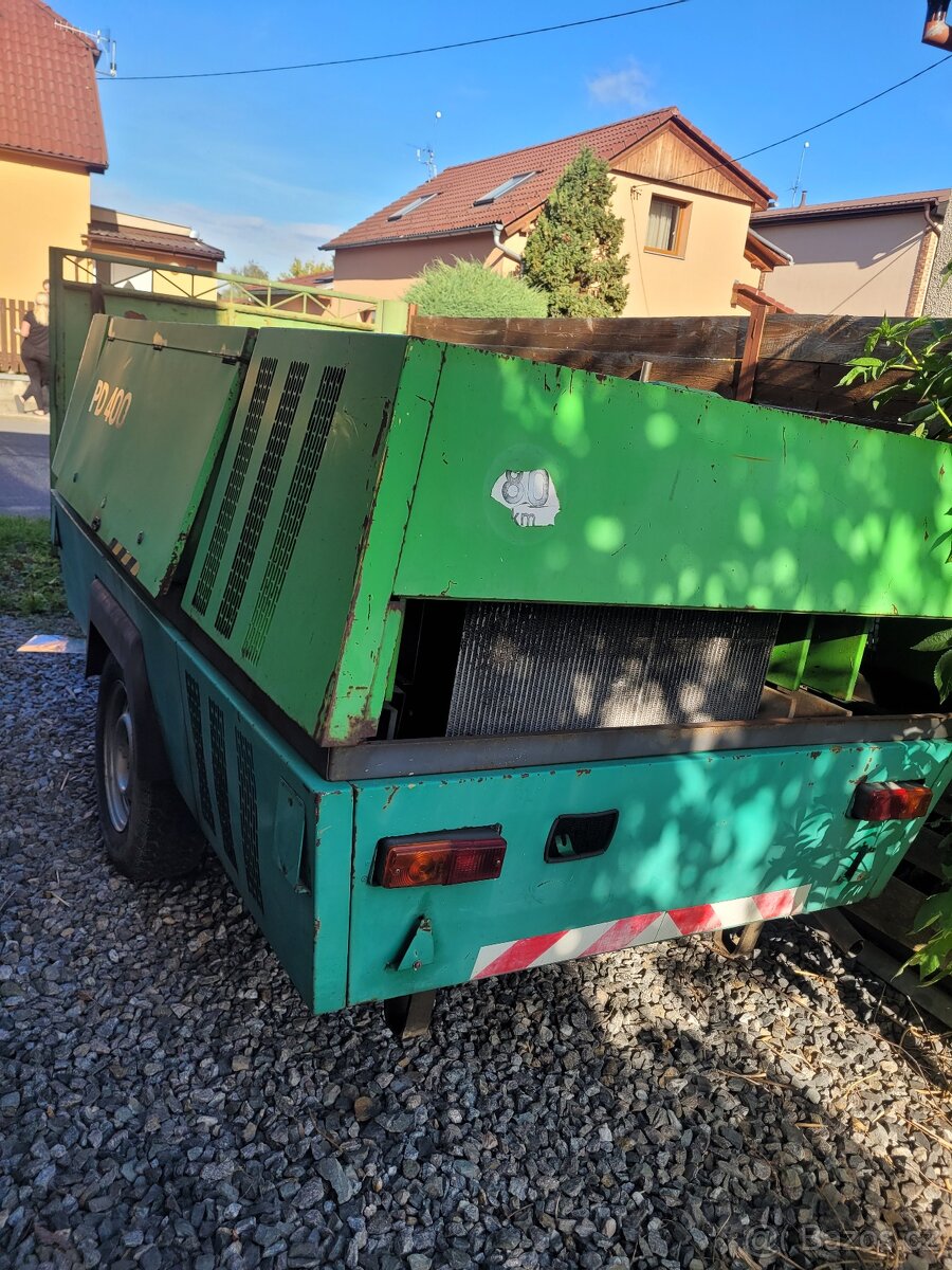 KOMPRESOR PD 400 STAVEBNÍ VIZ FOTKY - 4
