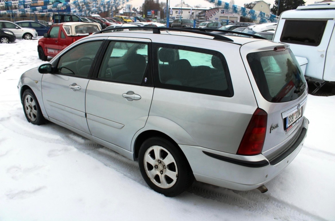 Ford Focus 1.8 TDCI - 4