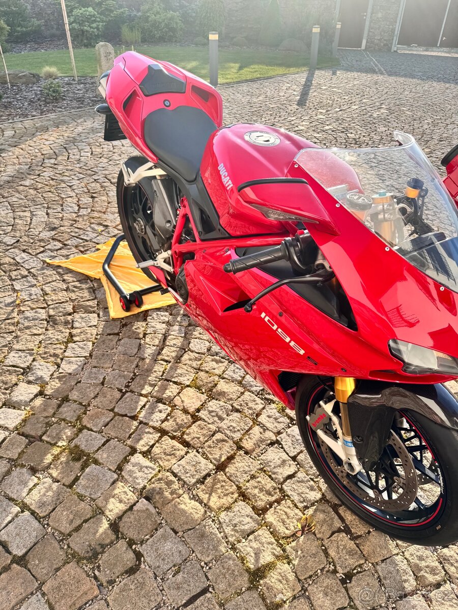 Motorka Ducati 1098s - 4