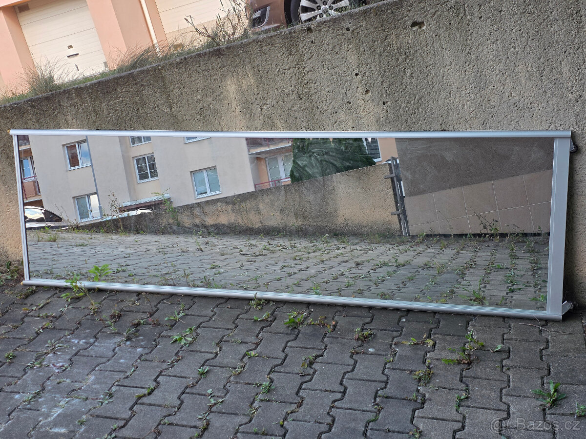 Botník a šatní skříň do předsíně - 4