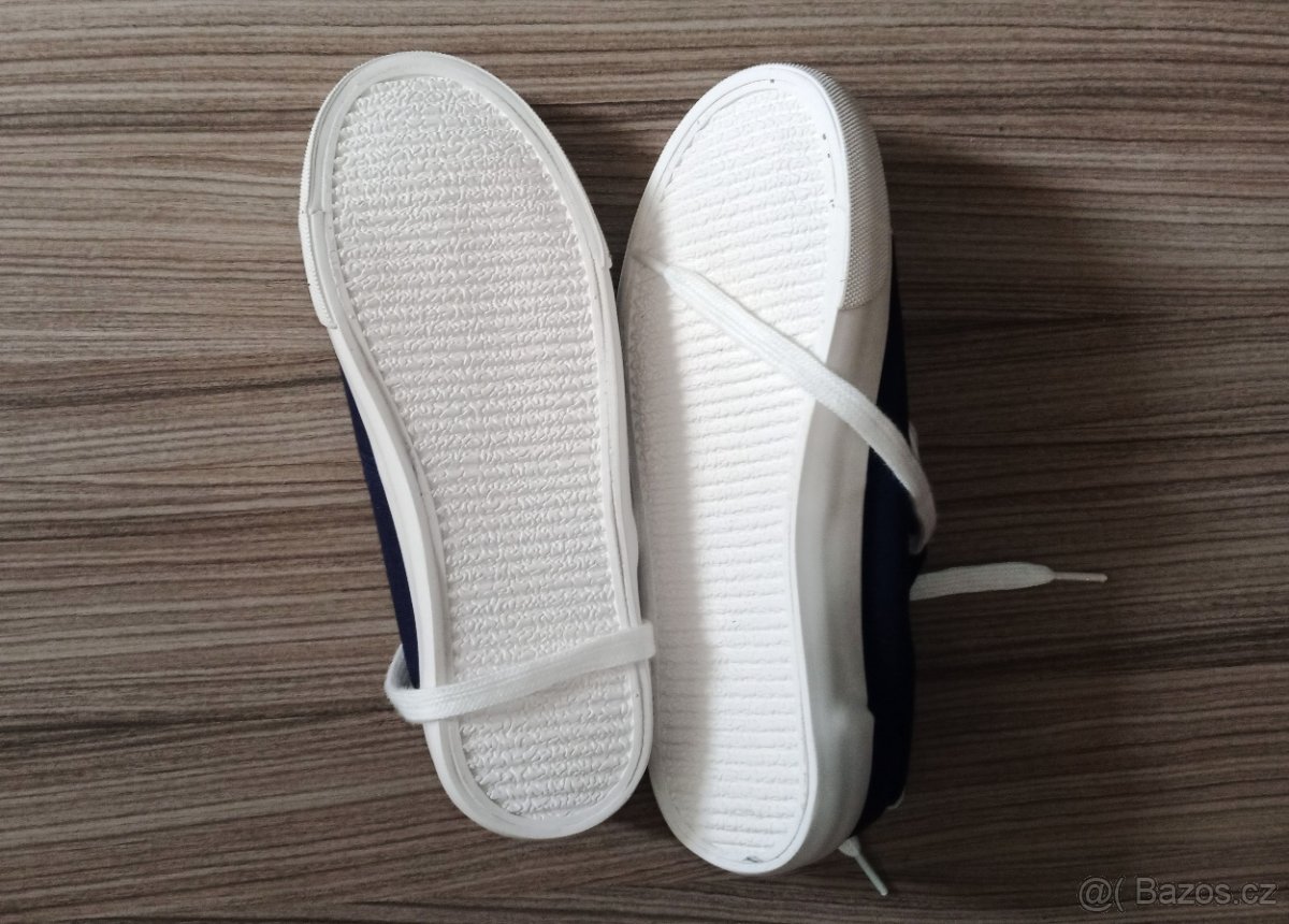 Prodám NOVÉ chlapecké boty, vel. 33 - 4