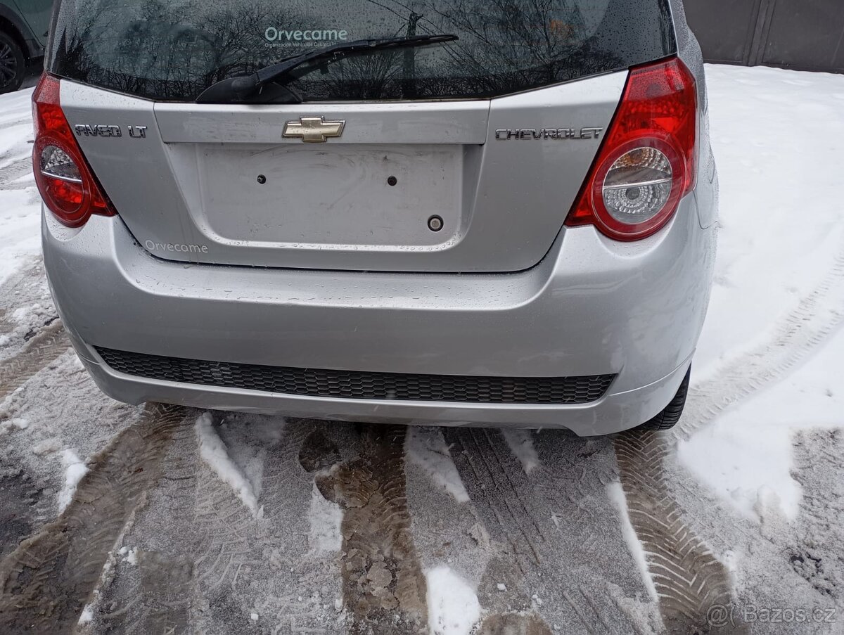Chevrolet Aveo - 4