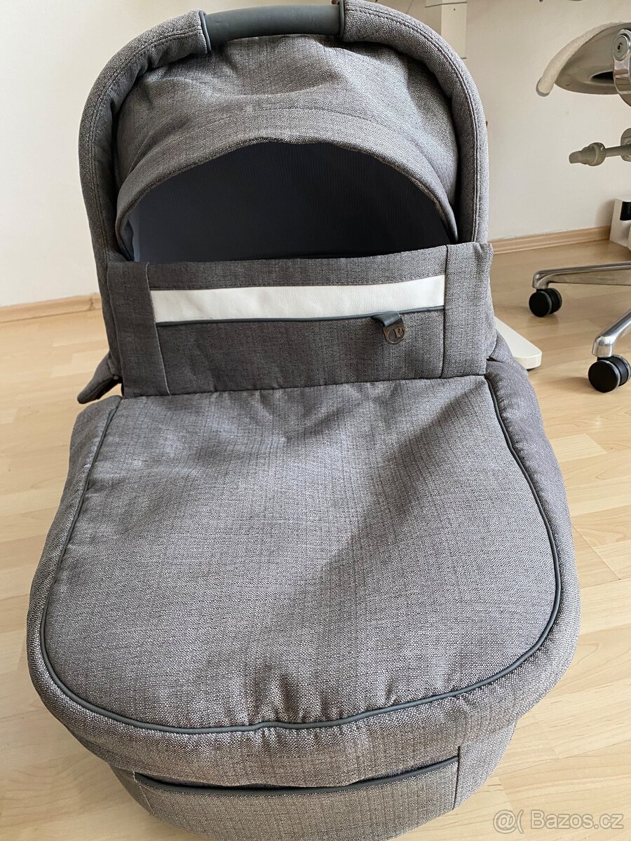 Kočárek Peg Perego GT4 - 4