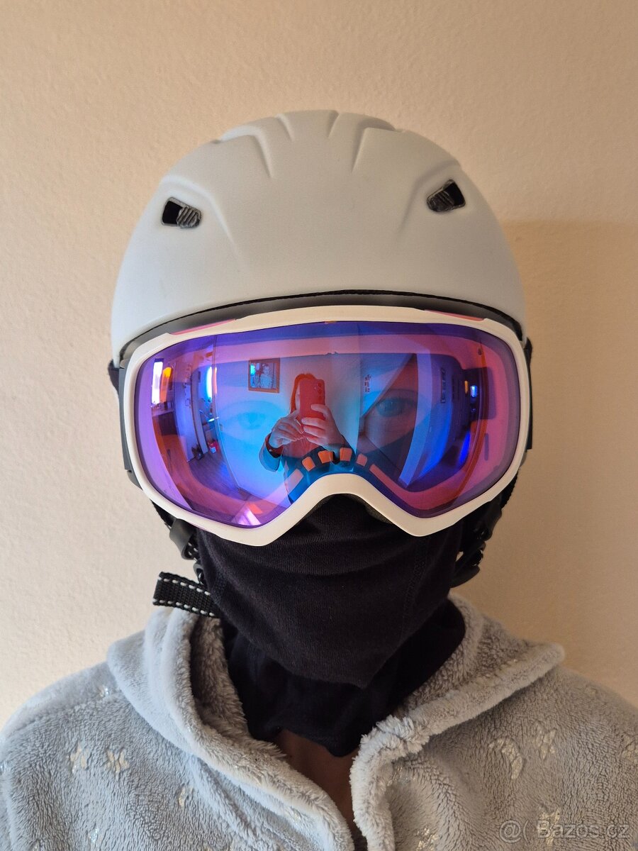 Lyžařská přilba + brýle - 4