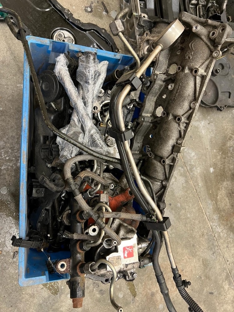 Renault Trafic díly motoru rok výroby 2020 - 4