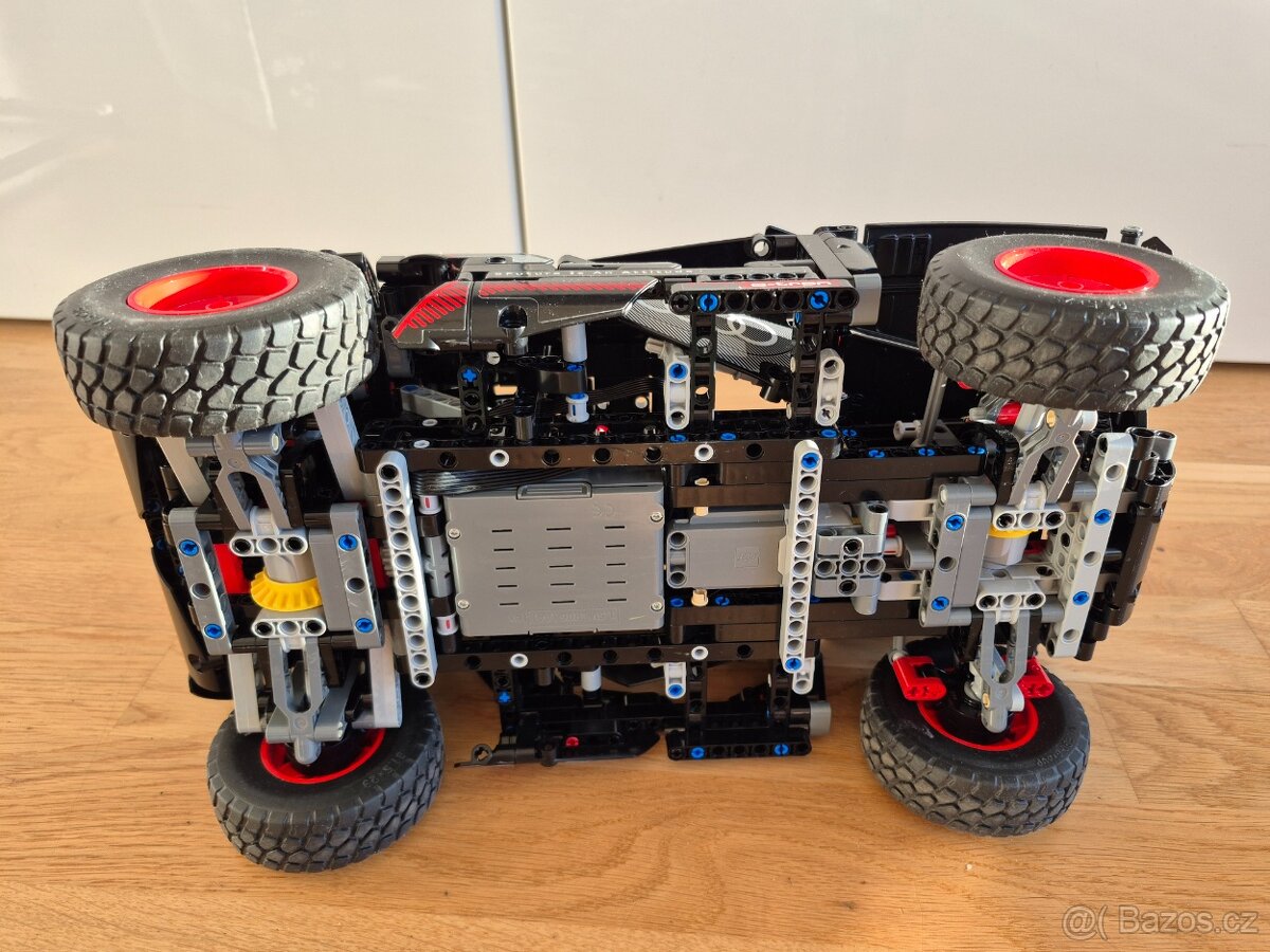 lego technic 42160 - 4