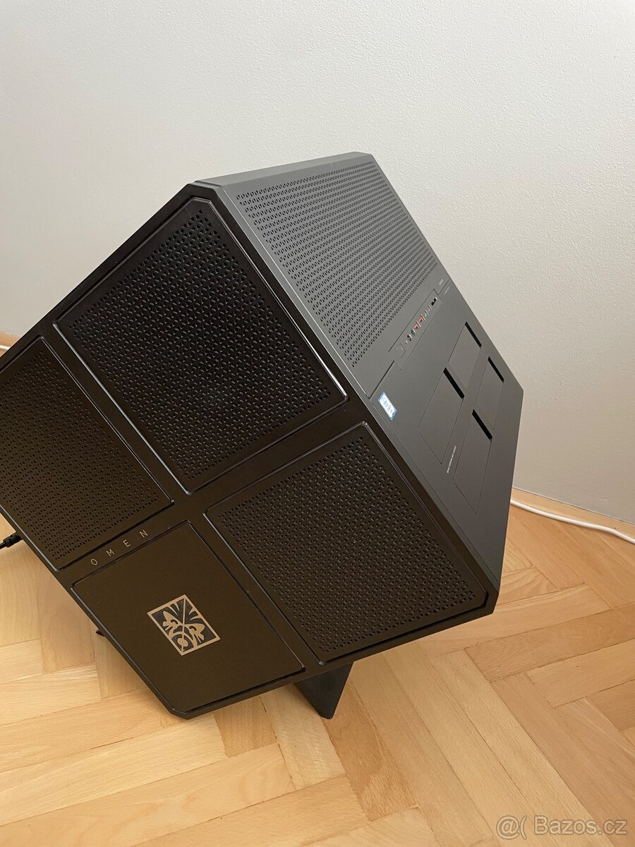 Rare HP OMEN X 900 Gaming PC - 4
