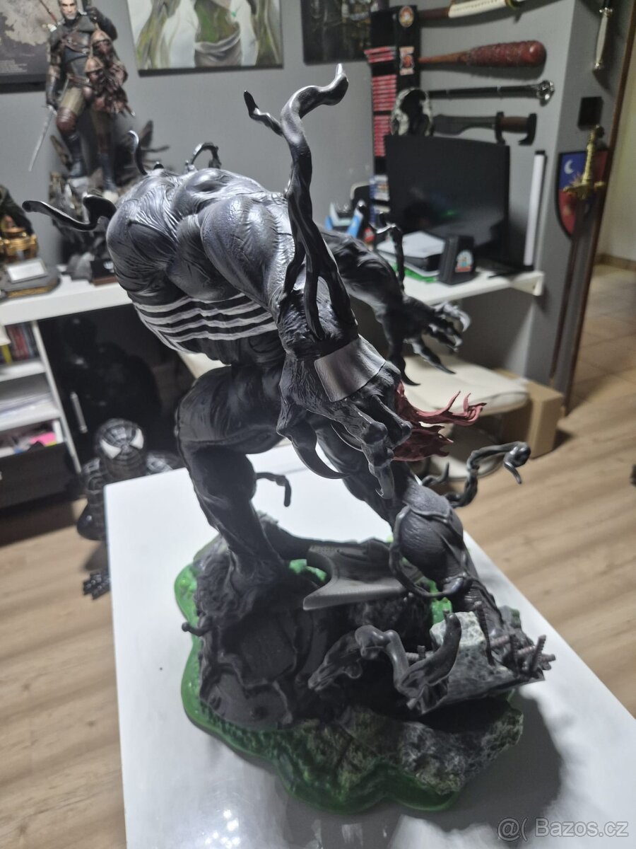 SOCHA VENOM - STUDIO SIDESHOW - 4