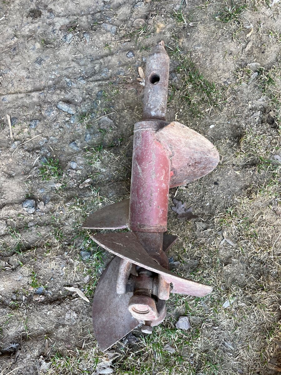 Vynášecí šnek E514/E512 - 4