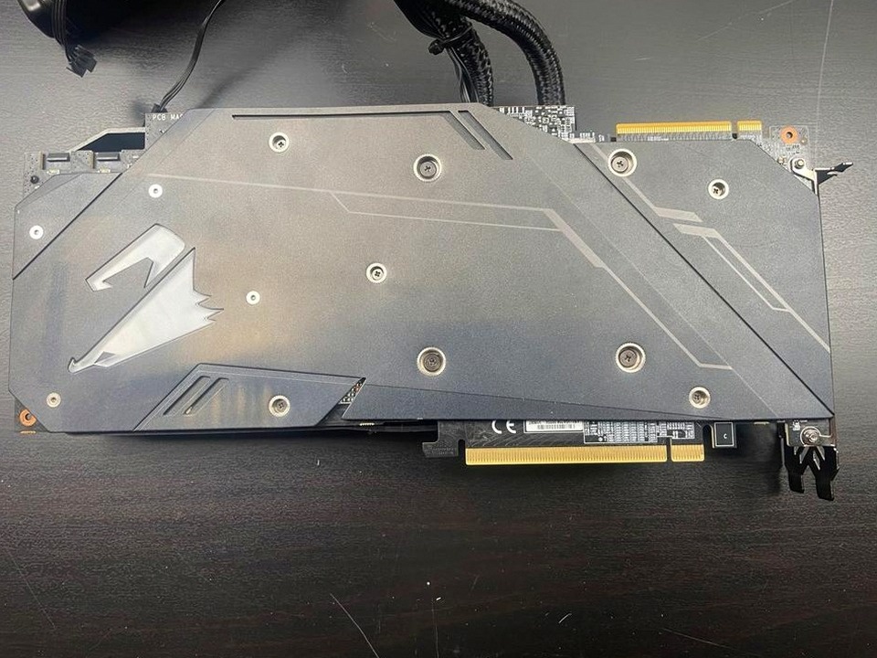 Gigabyte RTX 2080 Ti AORUS Xtreme - 4