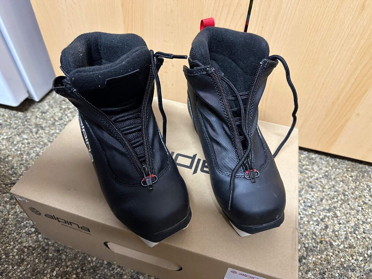 Běžecké boty Alpina velikost 34 - 4
