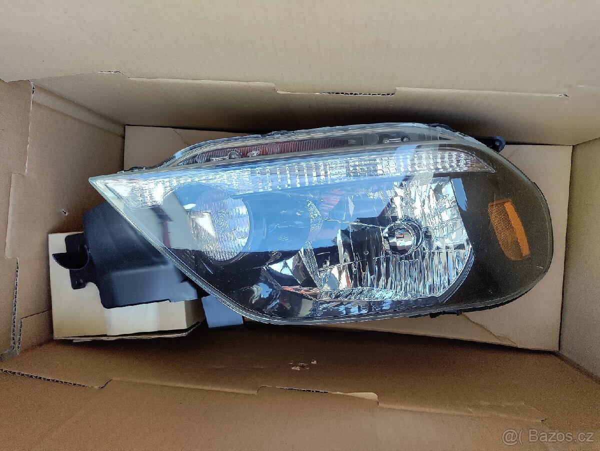 PP svetlo Mitsubishi Outlander 2003 - 4