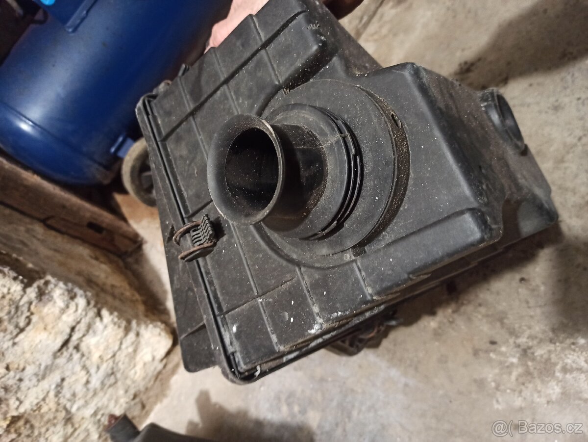 BMW E36 vzduchové filtry - 4