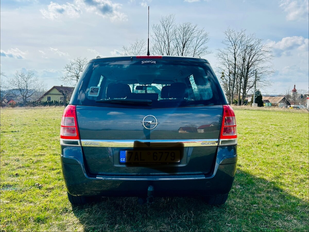 Opel Zafira - 4