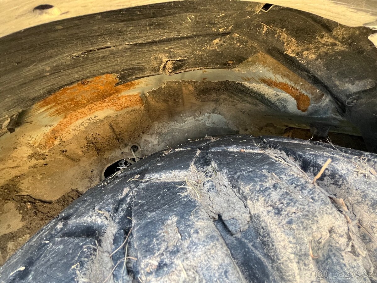 mitsubishi pajero 2.5td - 4