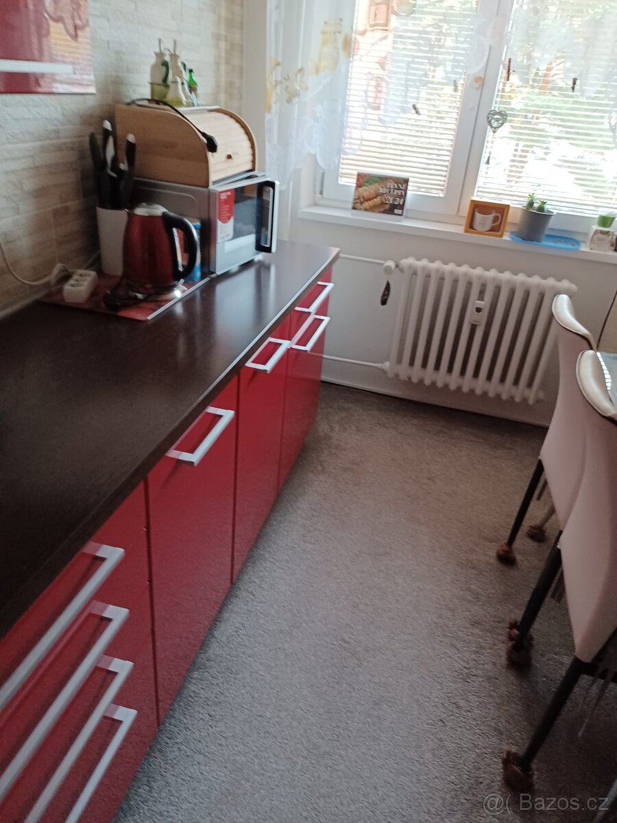 pronájem 1 pokoj - 4