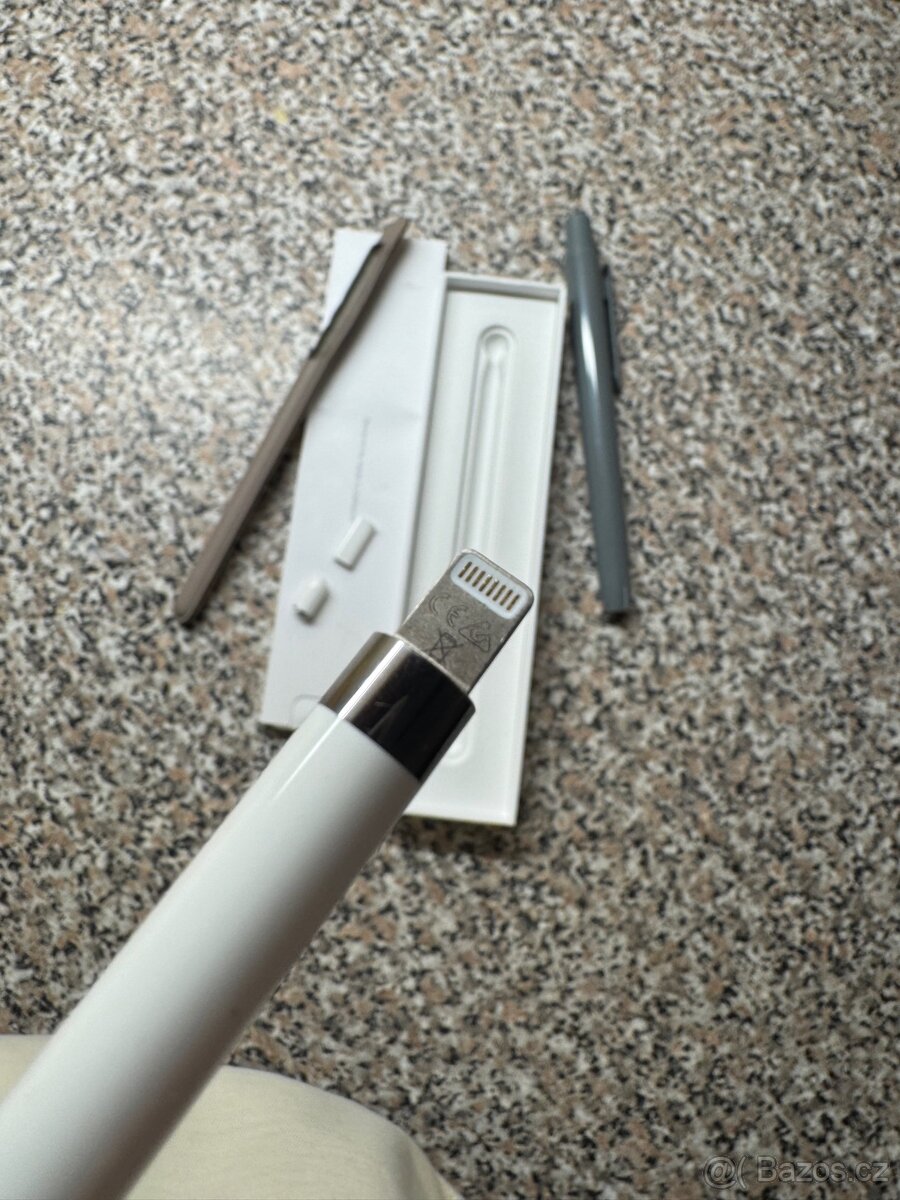 Apple pencil 1. generace - 4