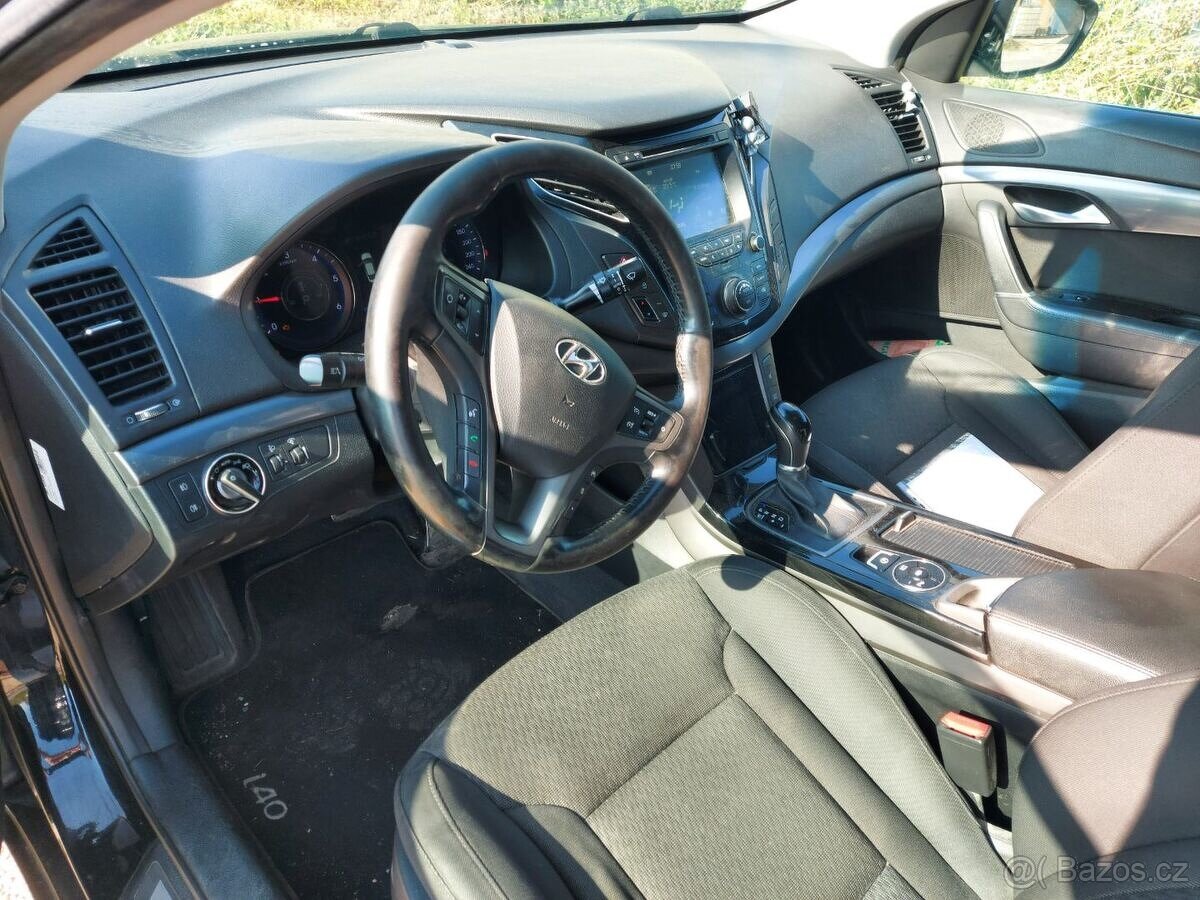 Hyundai i40 sedan - 4