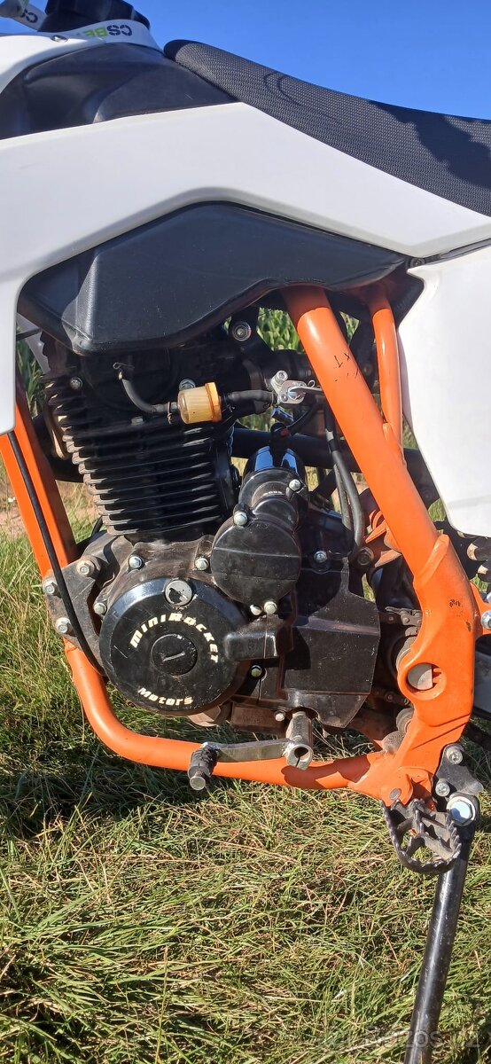 Minirocket hurricane 150 pitbike