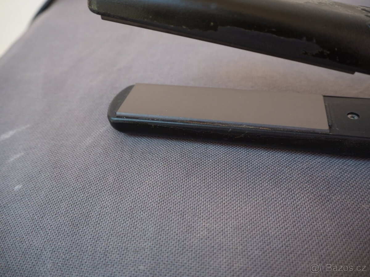 Žehlička na vlasy zn. ETA - 4