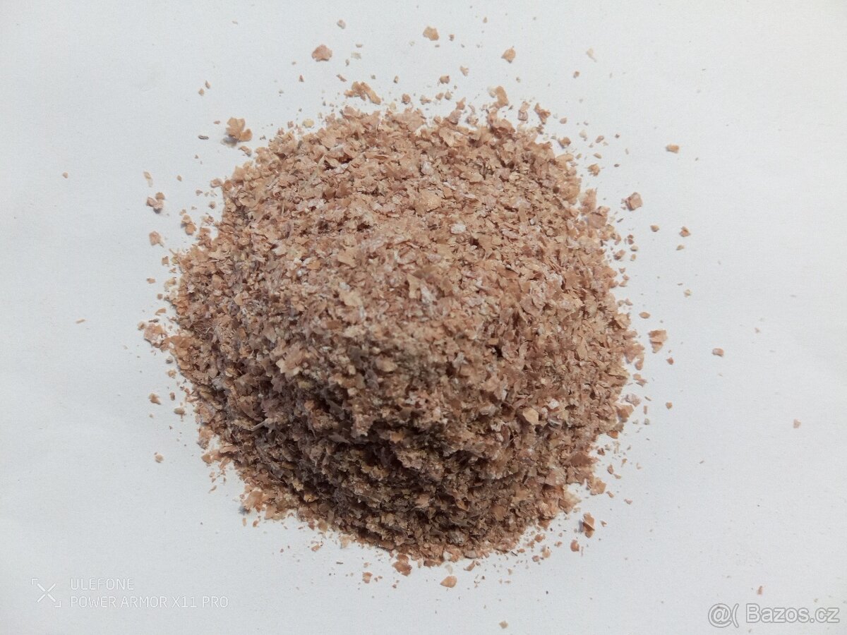 Krmení pro slepice, králíky i koně - 4