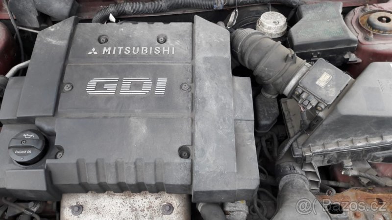 Mitsubishi Carisma 1.8 GDI automat, rok výroby 2001 - 4