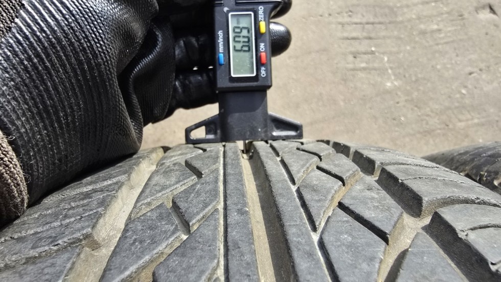 Letní pneu 195/60/15 Hankook - 4