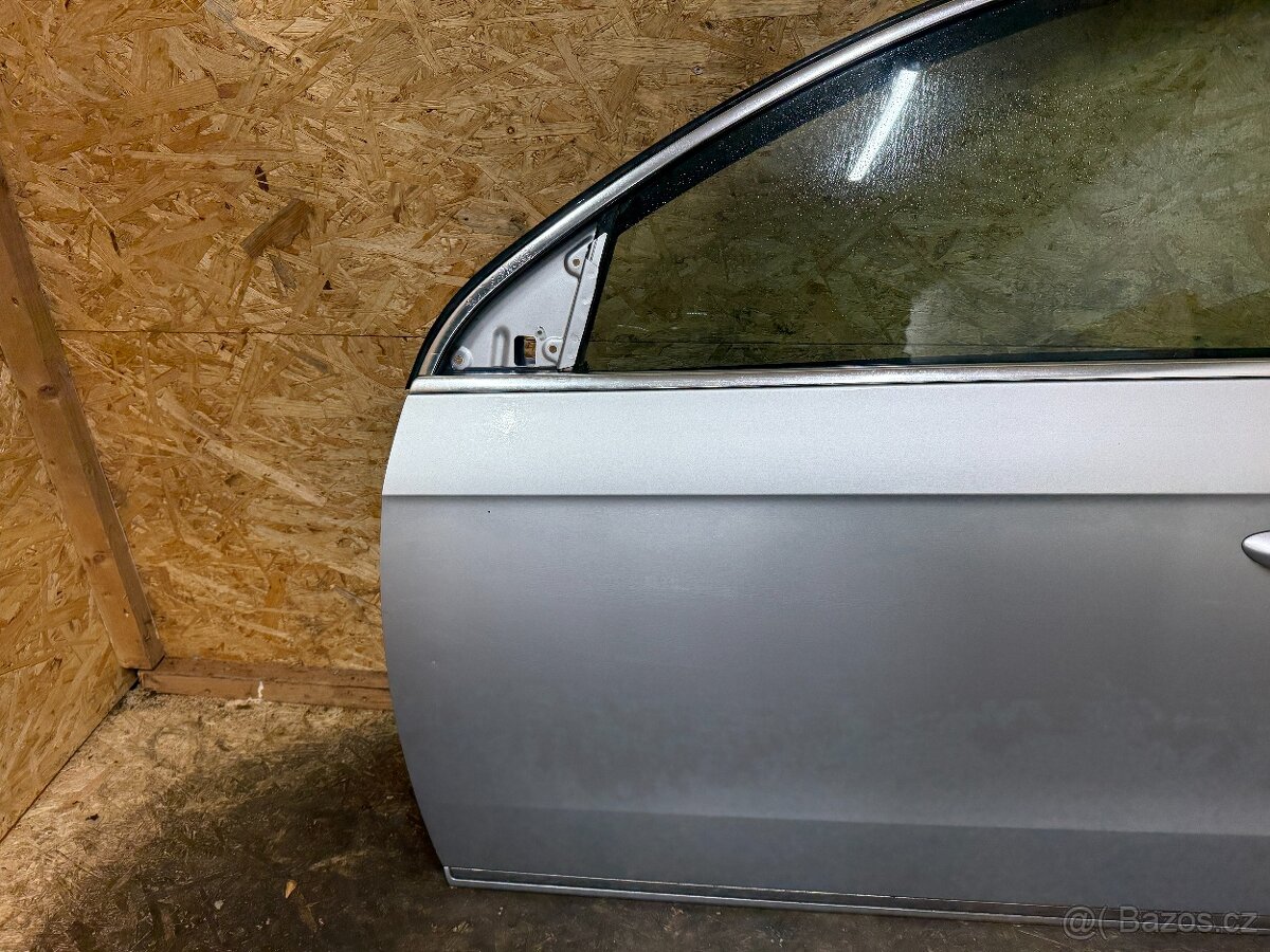 LEVÉ PŘEDNÍ DVEŘE VW PASSAT B7 LA7W - 4