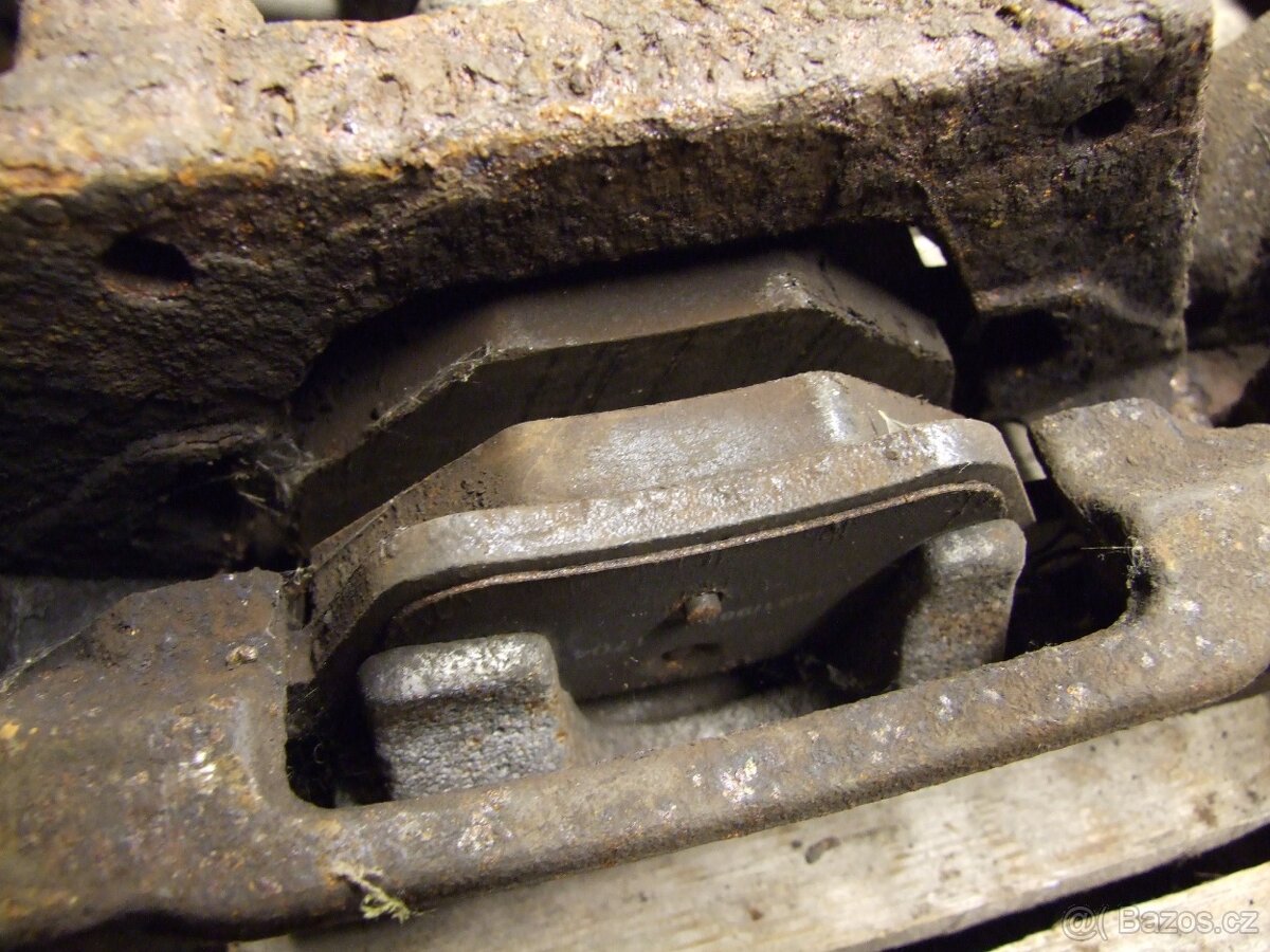 Brzdiče, kotouče a destičky pro Ford Mondeo MK3 - 4