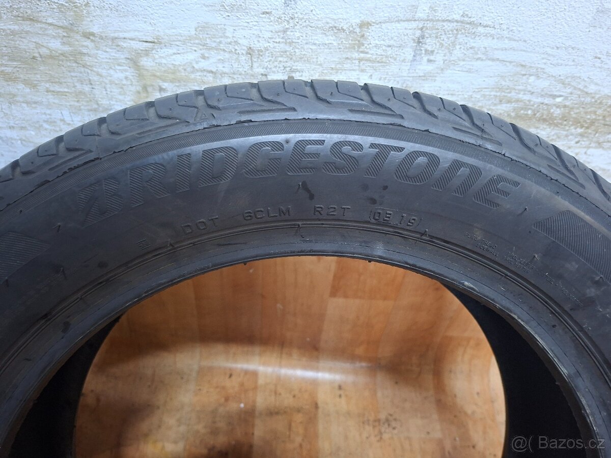 Letní pneu 215/55/17 - 4