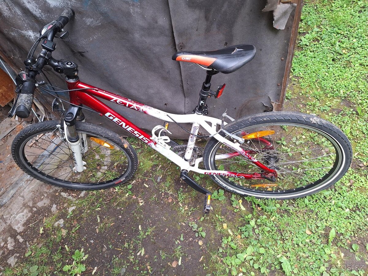 GENESIS Zeta 2013 - 4