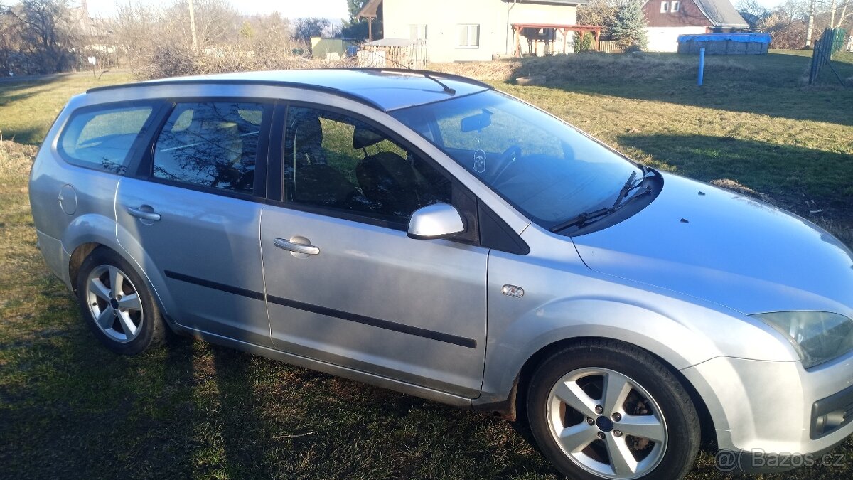 Ford Focus kombi 1.6tdci 80kw - 4