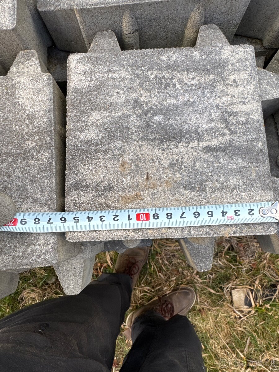 Zámková venkovní dlažba 8cm - 4