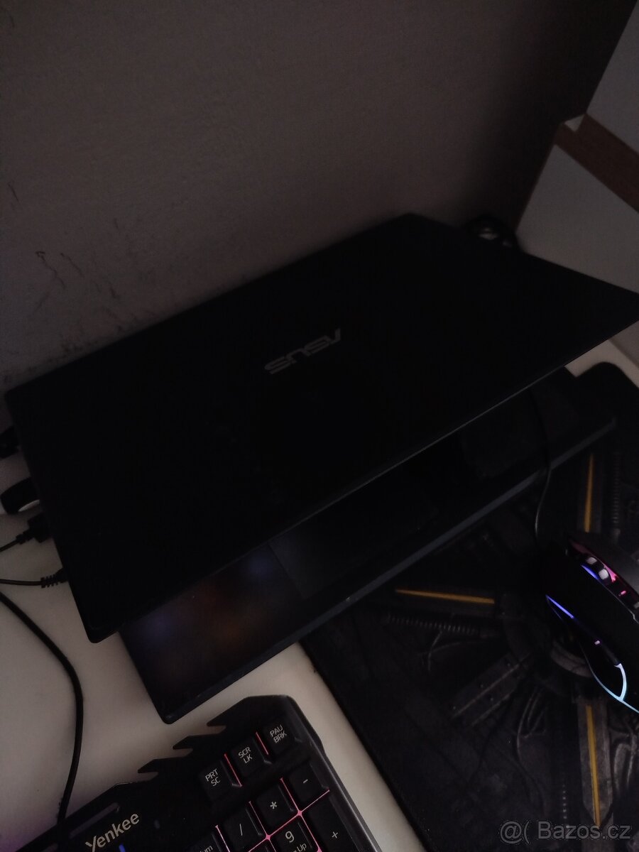 Prodám herní notebook Asus - 4