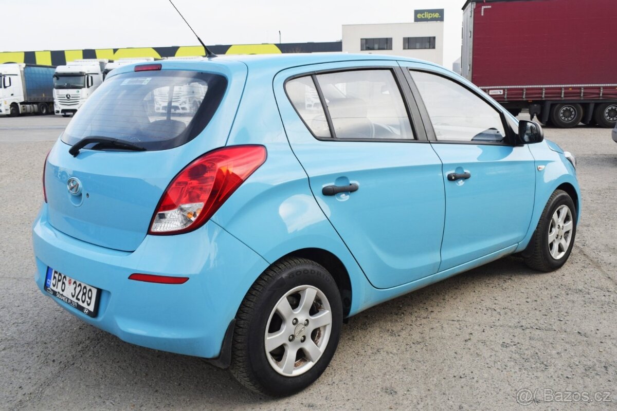Hyundai i20 1.2i/2014/186TKM/ČR/KLIMA/ - 4