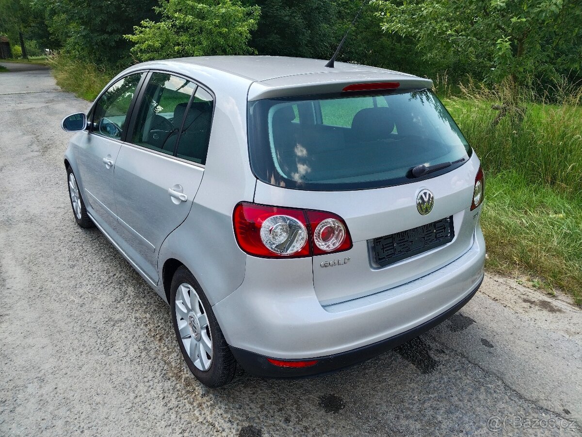 Volkswagen Golf Plus - 4