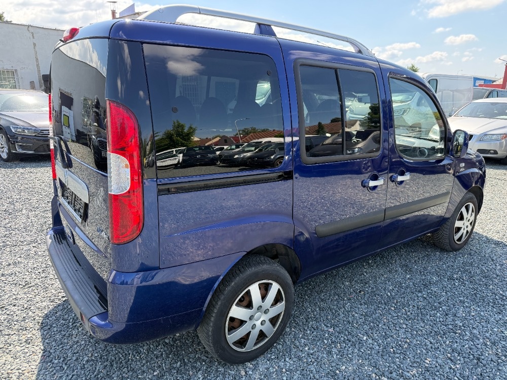 Fiat Dobló 1.9 JTD Malibu 5míst - 4
