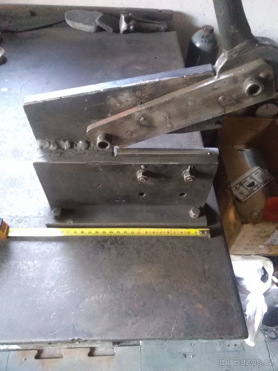 Pákové stolní nůžky - 4