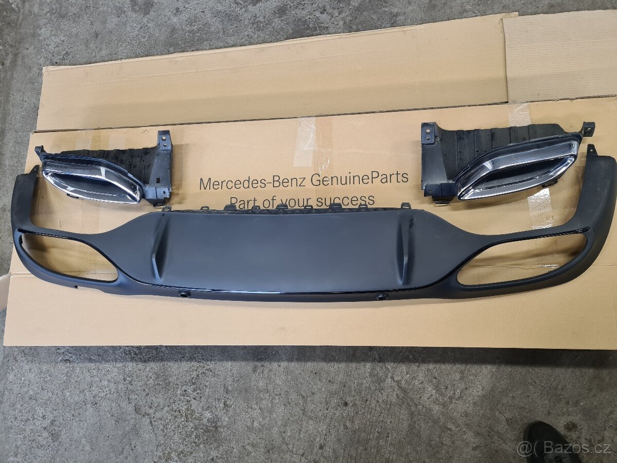 Mercedes S213 AMG paket - difuzor zadního nárazníku, výfuky - 4