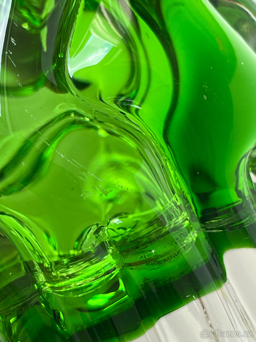 Váza Mozek 24.5 cm, zelené hutní sklo, Pavel Hlava - 4
