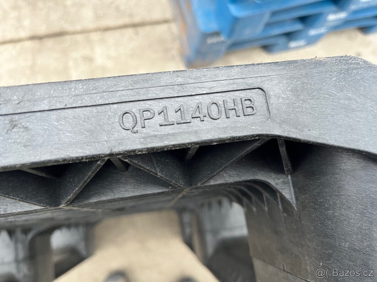 Pevnostní kontejnerové plastové palety , QPAL 1140HB,114x114 - 4