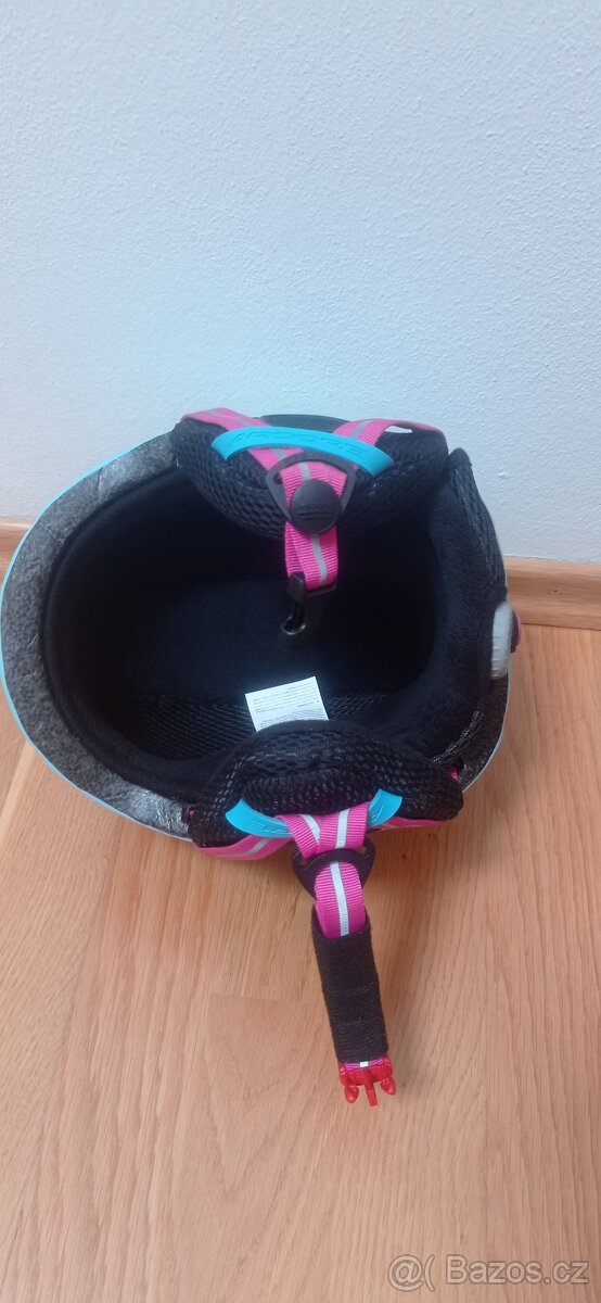 Lyžařská helma - 4