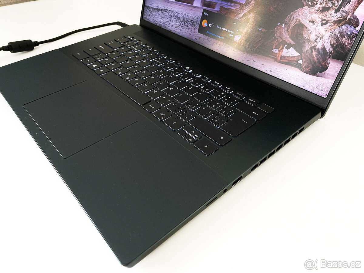 Dell Inspiron 16 Plus 7620 tmavě zelený - 4