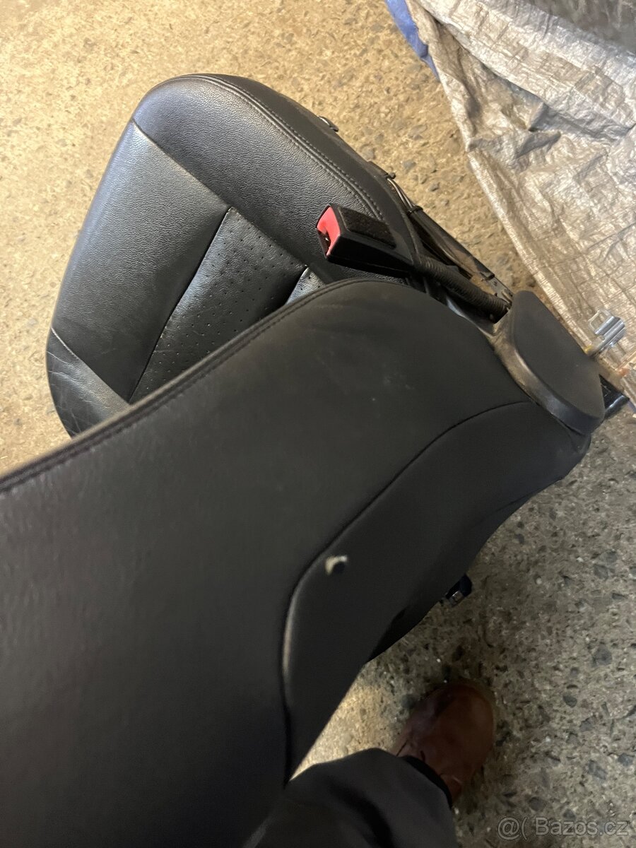 Sada sedadel Discovery 3 - 4