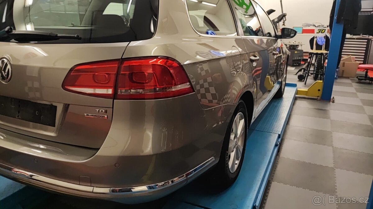 VW Passat B7 Combi - 4