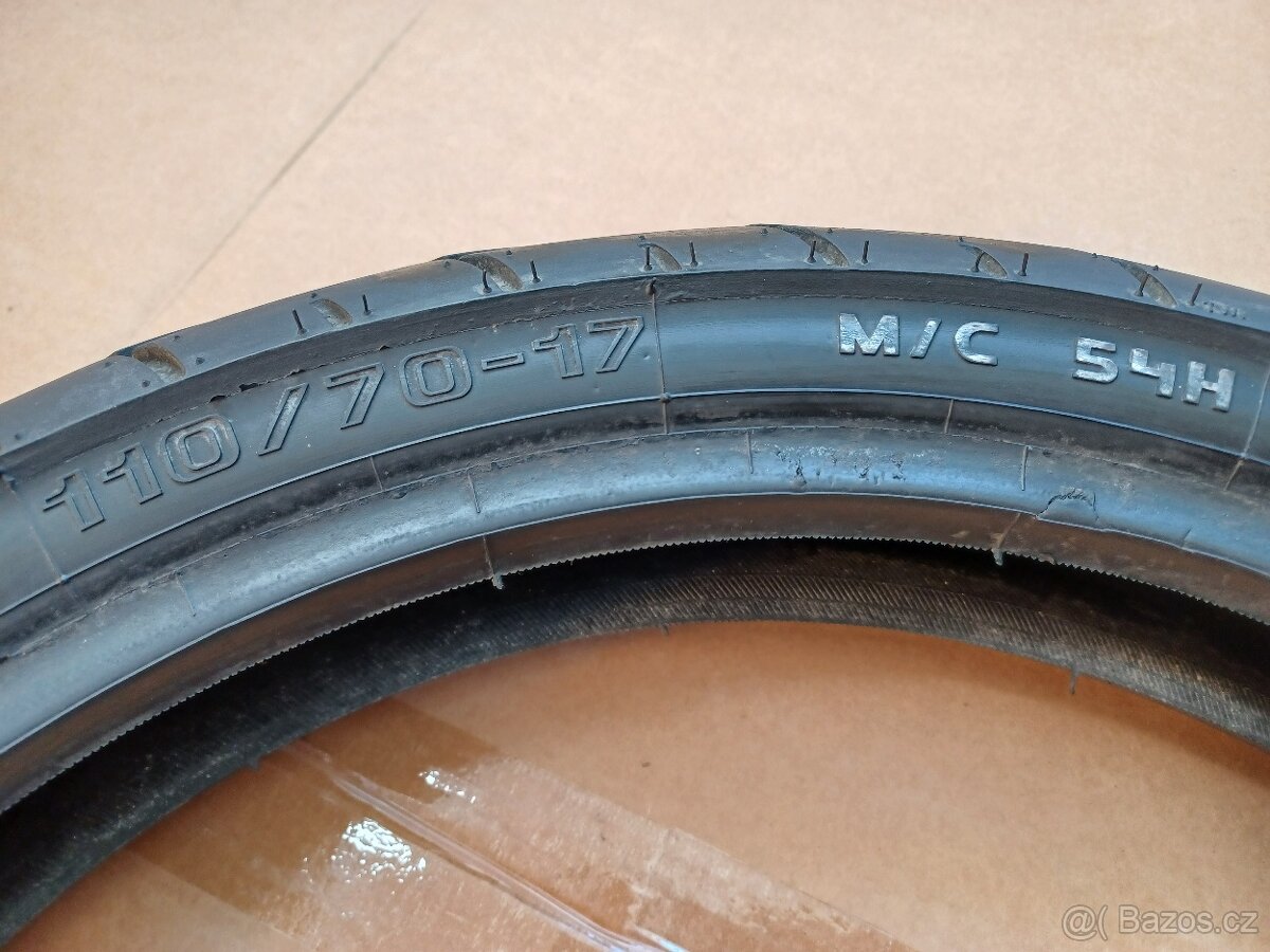 Pneu moto 110/70-17 - 4